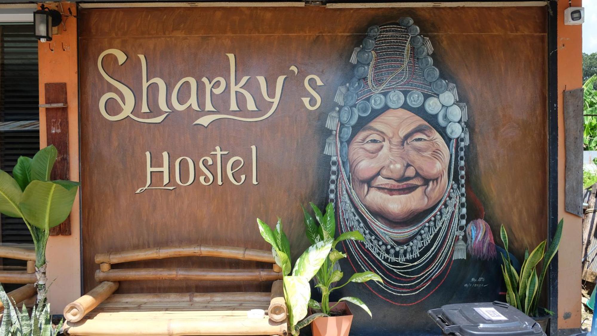 Sharky'S Hostel Pai Luaran gambar